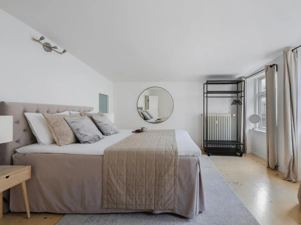 Sanders Main - Popular Two-Bedroom Duplex Apartment Next To Magical Nyhavn Köpenhamn