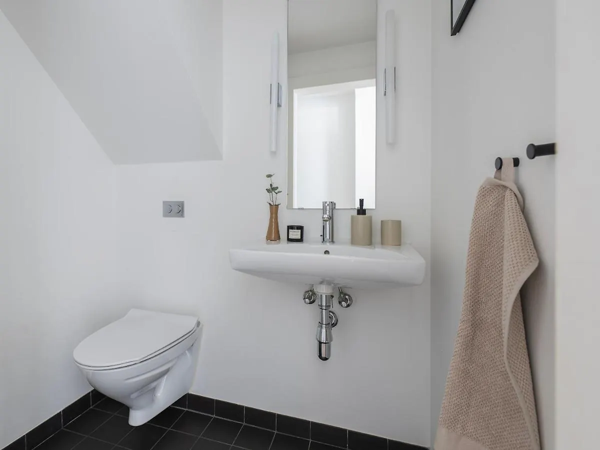 Sanders Main - Popular Two-Bedroom Duplex Apartment Next To Magical Nyhavn Copenhagen 0*,