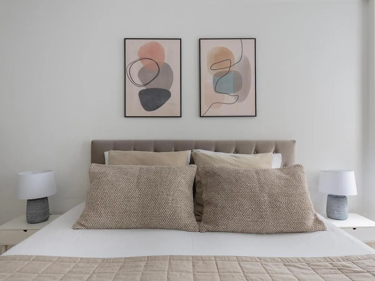 Sanders Main - Popular Two-Bedroom Duplex Apartment Next To Magical Nyhavn Copenhagen